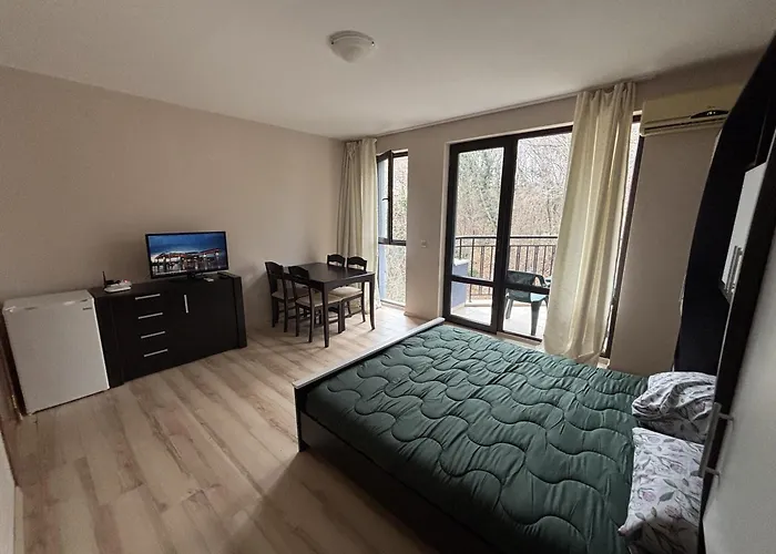 Amphora Palace Golden Sands Apartment